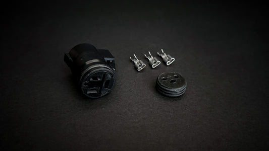 Toyota 1UZFE 3 Pin Alternator Connector